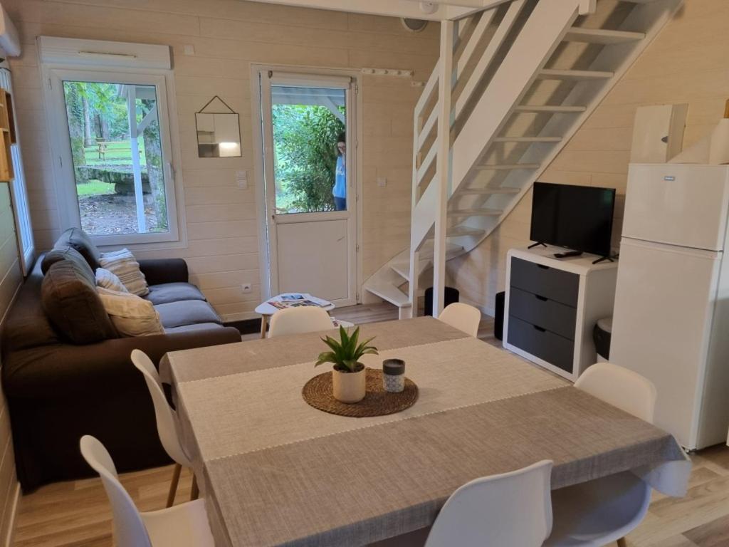 Les Chalets De Saumur, Piscine & Parc Boise, 100M Du Cadrenoir חדר תמונה